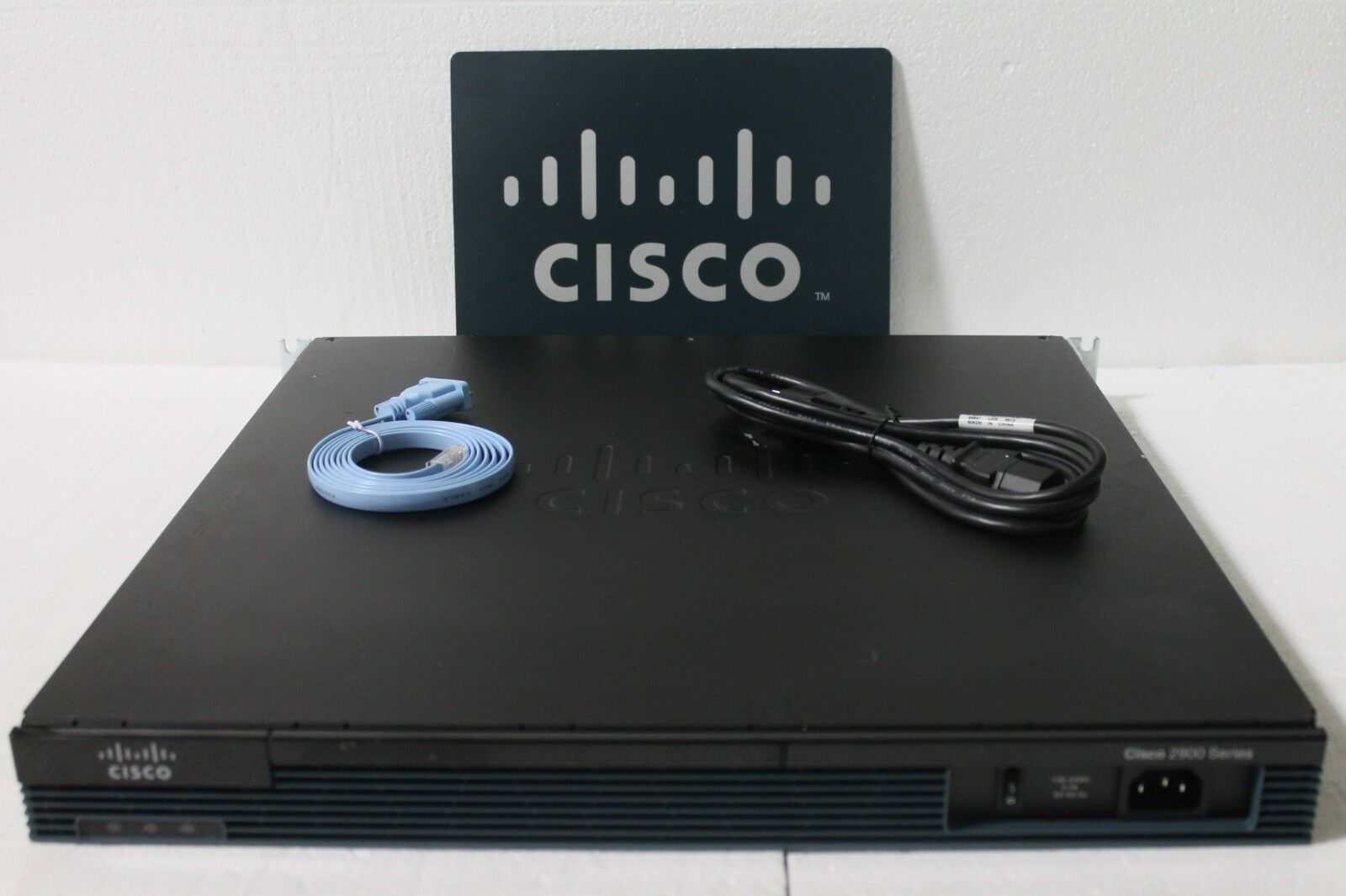 Cisco 2901-sec/k9 Gigabit Security Router 2901  Seck9