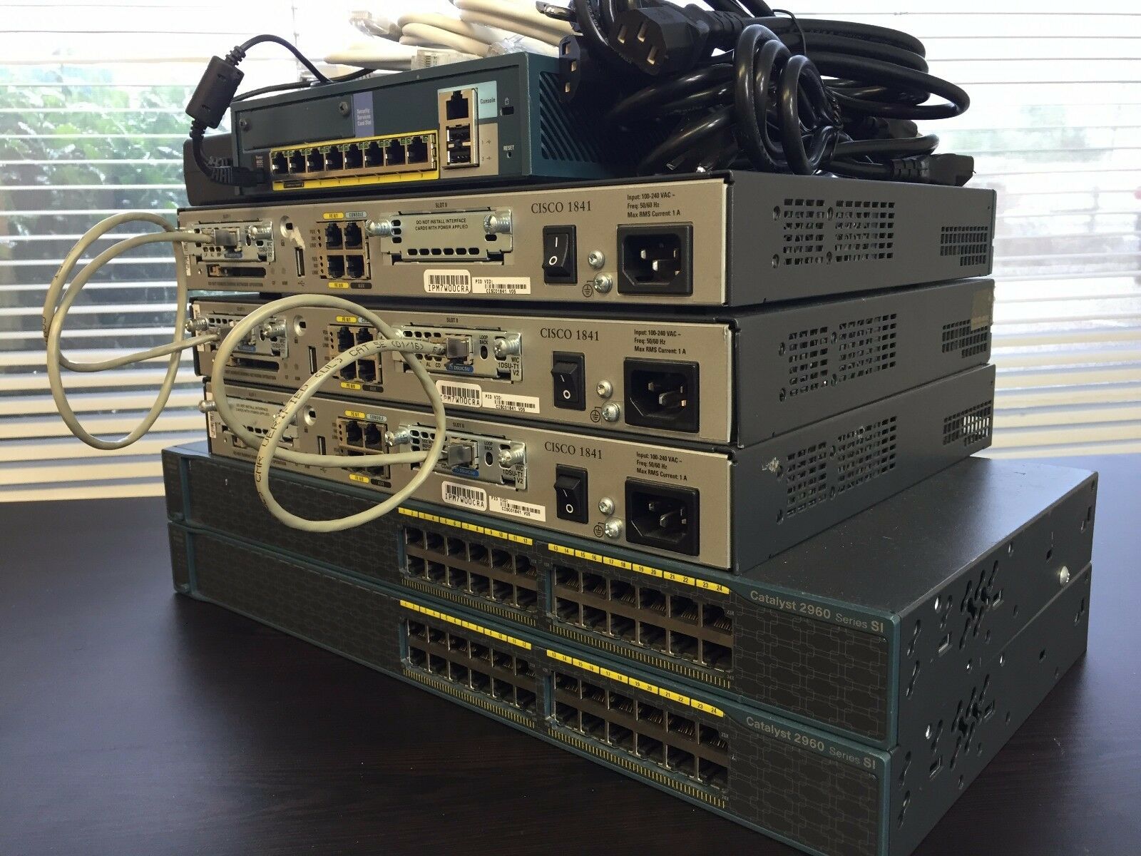 New Cisco  Ccna V3.0 & Ccnp V2.0   R&s Security Network Lab